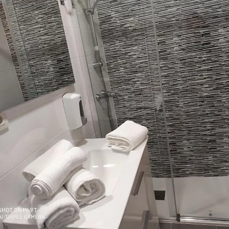 Apartment Nuevo Centrico Y 15 Min Cerca De Aguas Termales Ourense